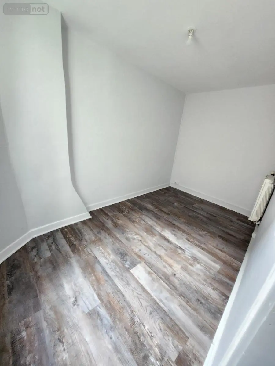 Location maison Montoire-sur-le-Loir 41800 Loir-et-Cher 41 89 m2 5 pièces 570 euros 41059-L222 011