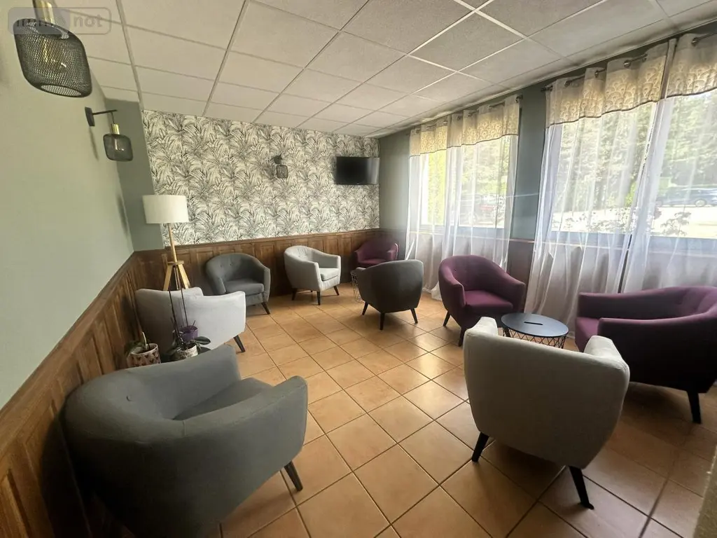 Fonds et murs commerciaux a vendre Anglards-de-Saint-Flour 15100 Cantal 15 850 m2 890000 euros 15046-51 005