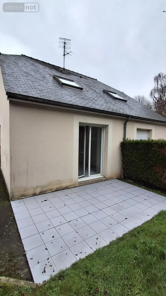 Location appartement Laval 53000 Mayenne 53 35 m2 2 pièces 480 euros 53079-L387 006