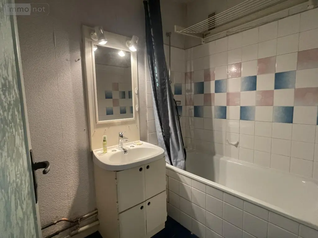 Appartement a vendre La Riche 37520 Indre-et-Loire 37 48 m2 2 pièces 107000 euros 37107-61 005