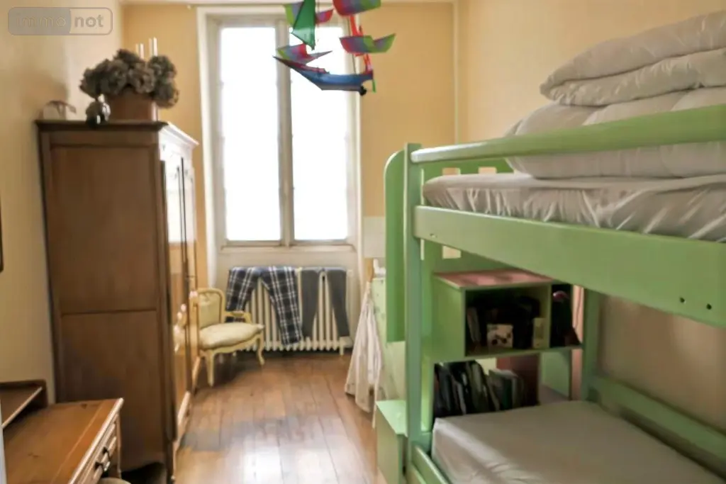 Immeuble de rapport a vendre Bourges 18000 Cher 18 244 m2 343200 euros 18005-1665 005