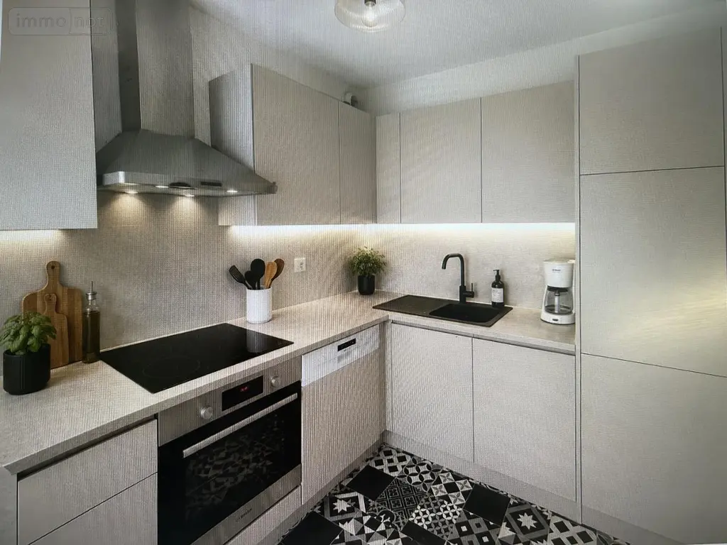 Appartement a vendre Cavalaire-sur-Mer 83240 Var 83 49 m2 2 pièces 249000 euros 51066-1966 003