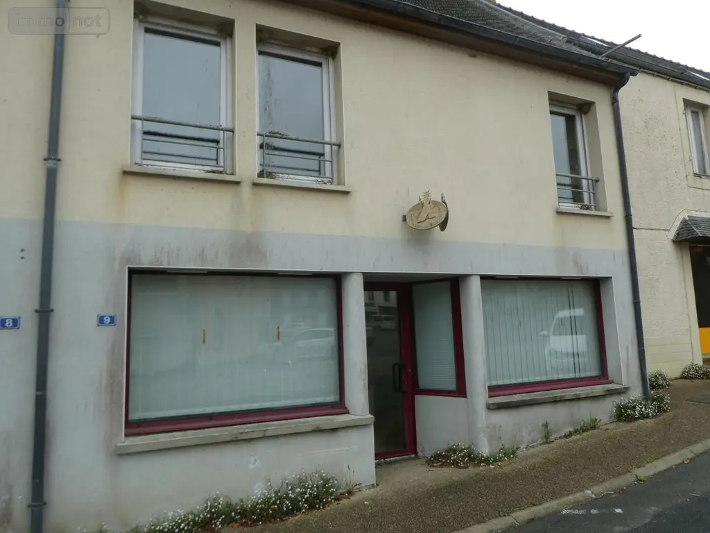 Fonds et murs commerciaux a vendre Plouigneau 29610 Finistère 29 154 m2 145700 euros 29096-753 002