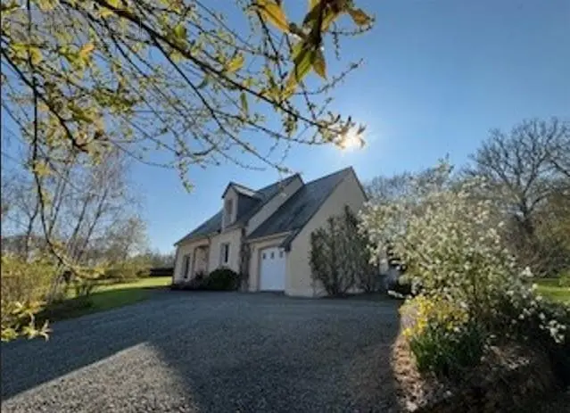 Maison a vendre Souvigné-sur-Sarthe 72300 Sarthe 72 124 m2 6 pièces 244400 euros 72068-2160 006