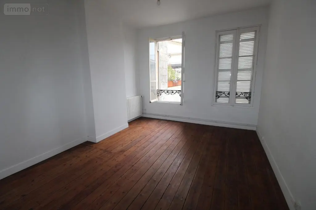 Immeuble de rapport a vendre Saintes 17100 Charente-Maritime 17 85 m2 236070 euros 17111-649 009