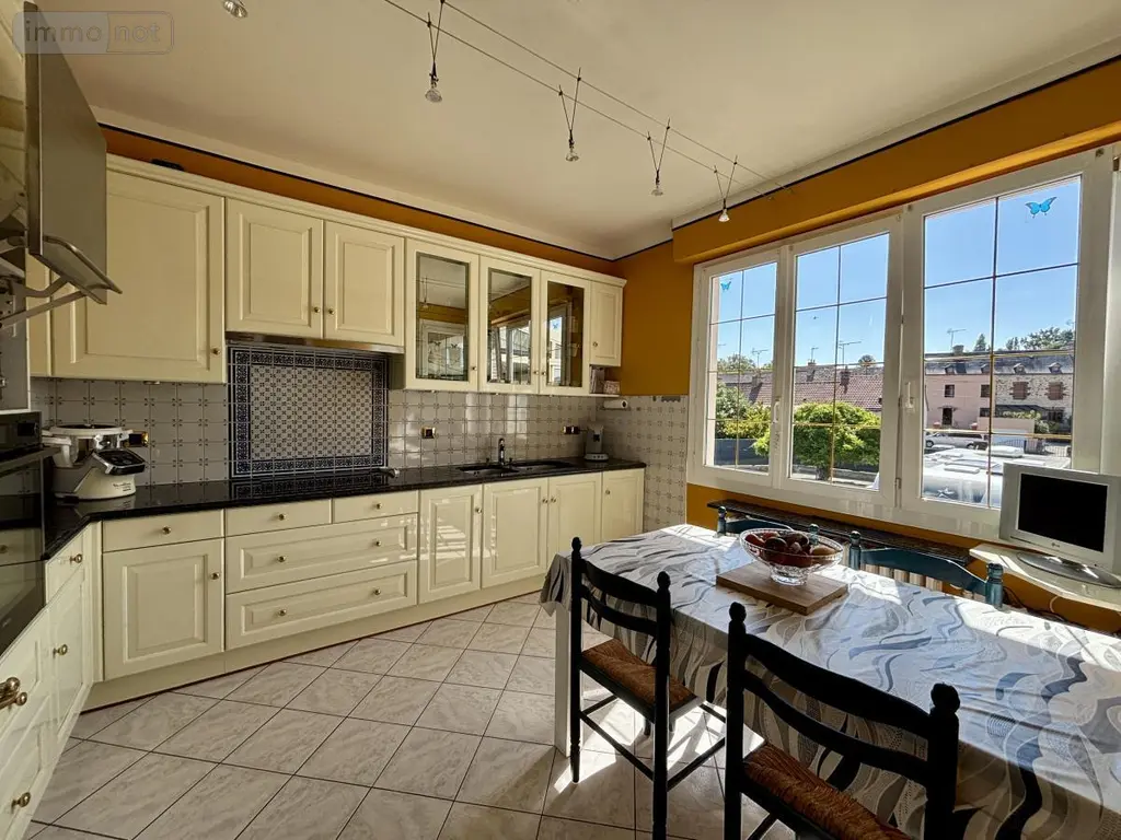 Maison a vendre Fresnay-sur-Sarthe 72130 Sarthe 72 160 m2 6 pièces 271160 euros 72126-3226 004