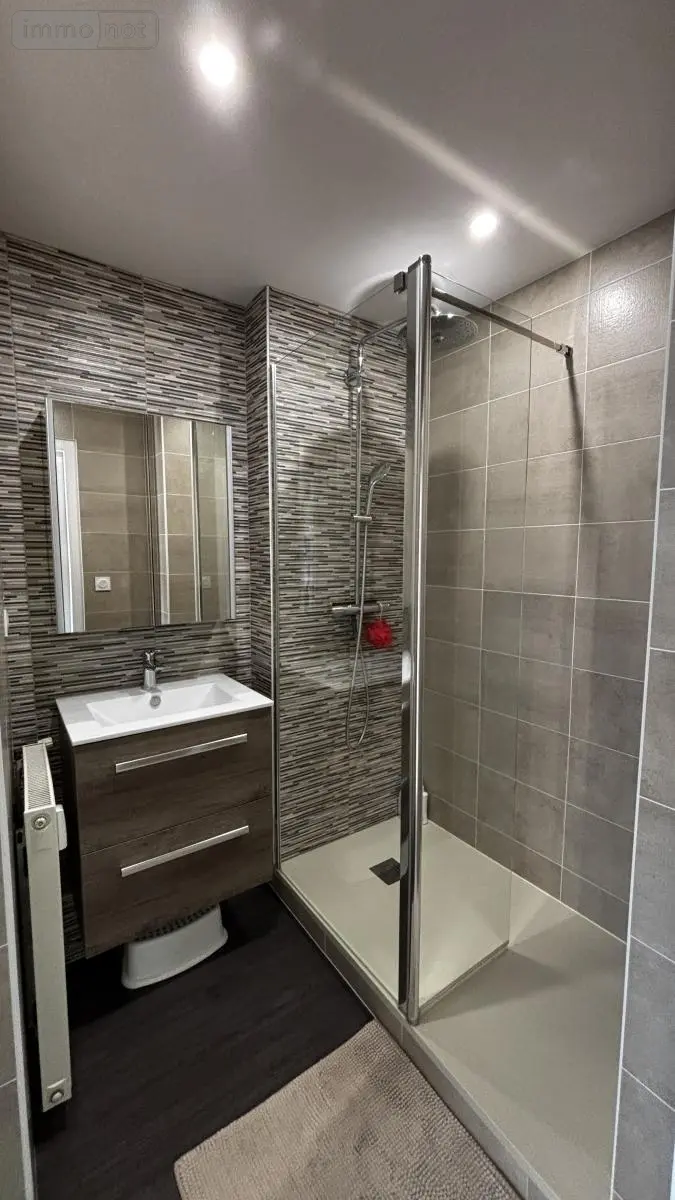 Appartement a vendre Les Ponts-de-Cé 49130 Maine-et-Loire 49 91 m2 5 pièces 189000 euros 49020-501 007