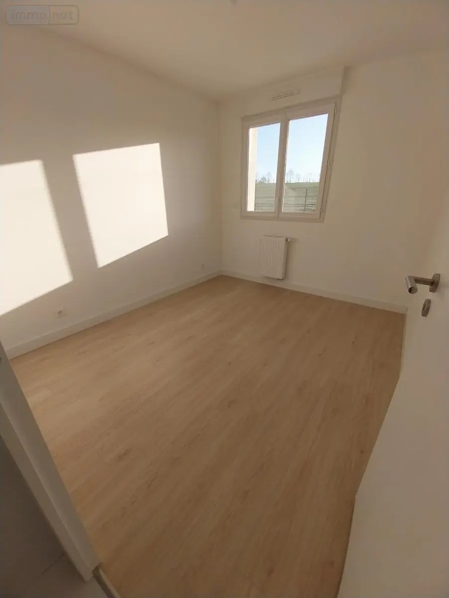 Location maison Combourg 35270 Ille-et-Vilaine 35 75 m2 4 pièces 1045 euros 35130-L327 007
