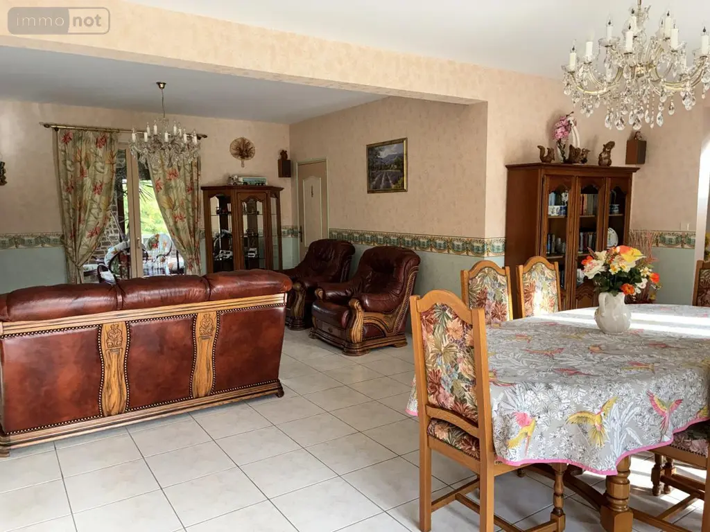 Maison a vendre Soulgé-sur-Ouette 53210 Mayenne 53 260 m2 8 pièces 468000 euros 53004-1309 015