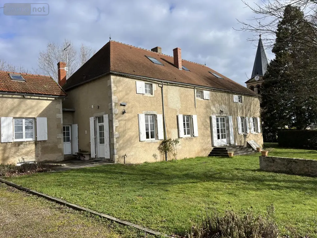 Maison a vendre Broût-Vernet 03110 Allier 03 310 m2 14 pièces 480000 euros 63022-38 004