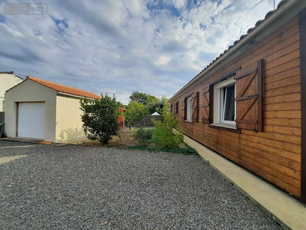 Maison a vendre Challans 85300 Vendée 85 105 m2 4 pièces 247000 euros 85091-5239 013