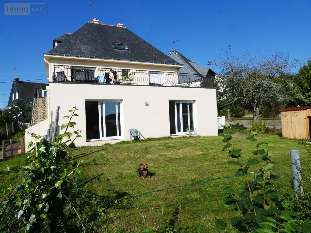 Immeuble de rapport a vendre Guémené-sur-Scorff 56160 Morbihan 56 206 m2 229800 euros 56075-2192 003