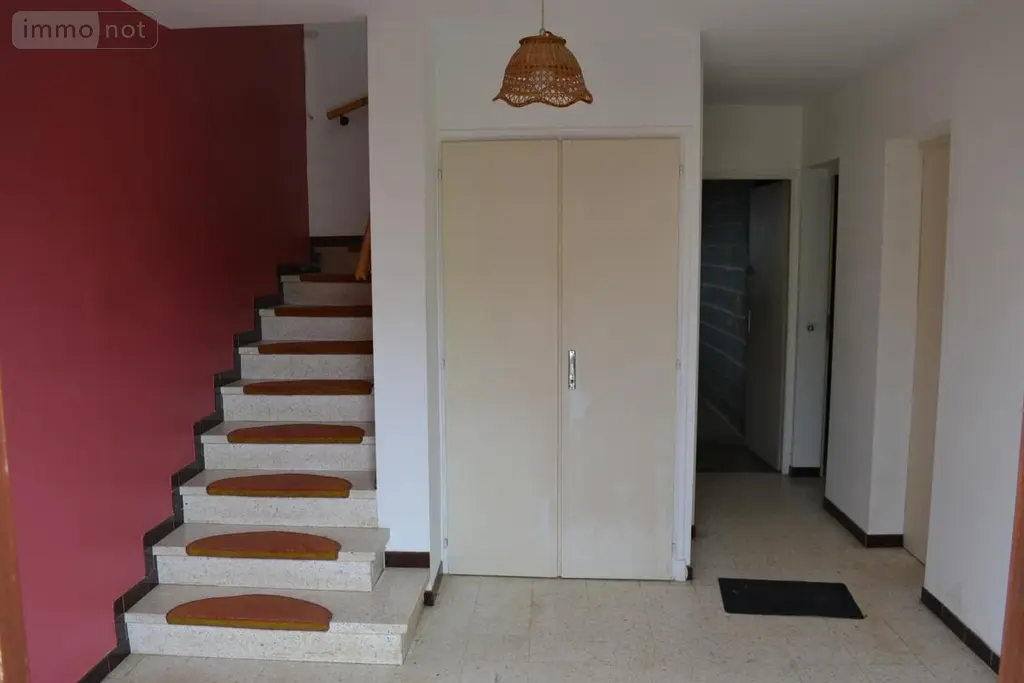 Maison a vendre Uzer 07110 Ardèche 07 96 m2 6 pièces 174900 euros 07068-746 009