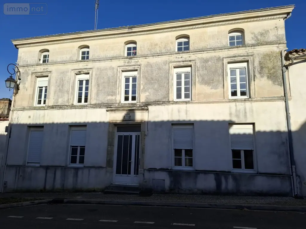 Maison a vendre Pons 17800 Charente-Maritime 17 142 m2 7 pièces 124854 euros 17111-718 002