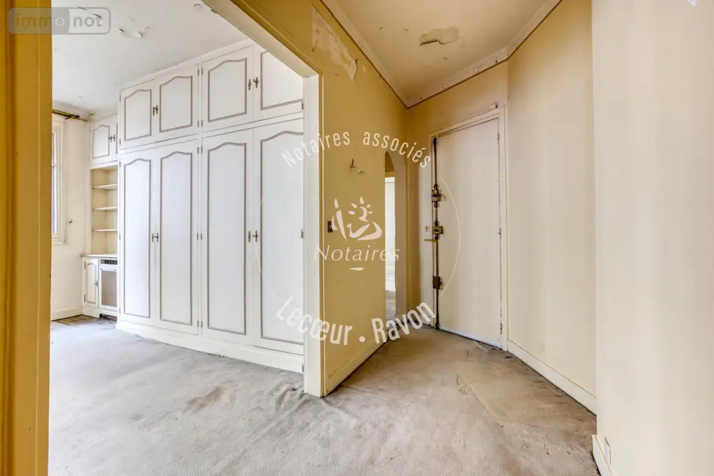 Appartement a vendre Paris 18e Arrondissement 75018 Paris 75 61 m2 3 pièces 540000 euros 92076-149 004