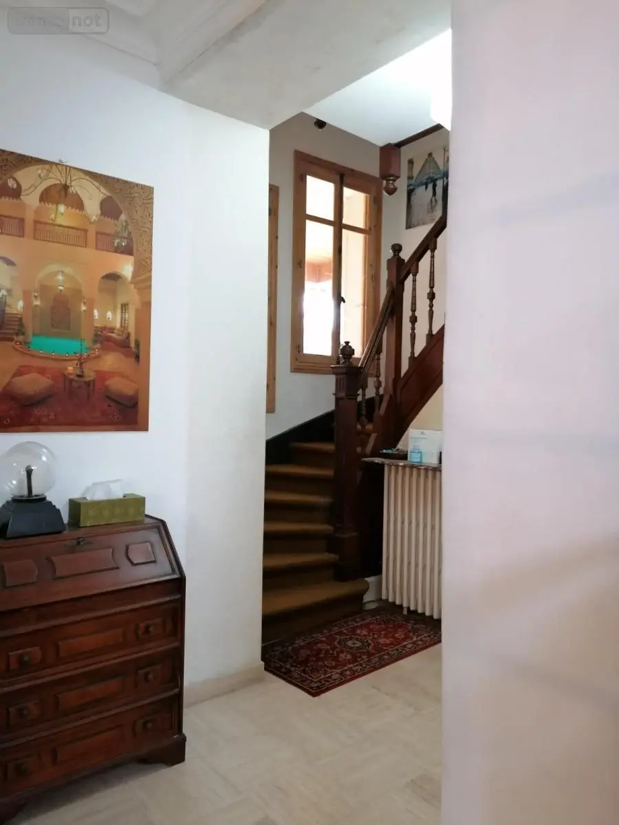 Maison a vendre Descartes 37160 Indre-et-Loire 37 196 m2 8 pièces 199920 euros 37082-244 005