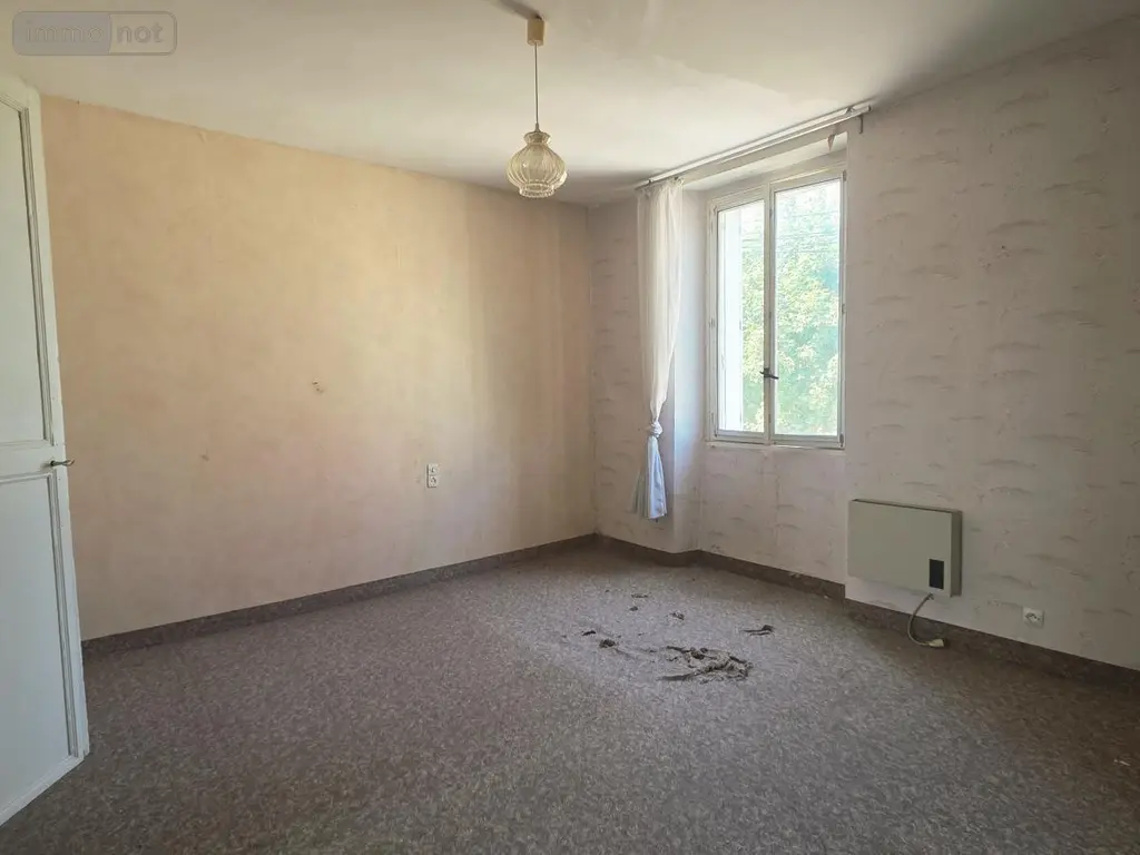 Maison a vendre Château-Gontier-sur-Mayenne 53200 Mayenne 53 154 m2 7 pièces 131750 euros 53073-1777 009