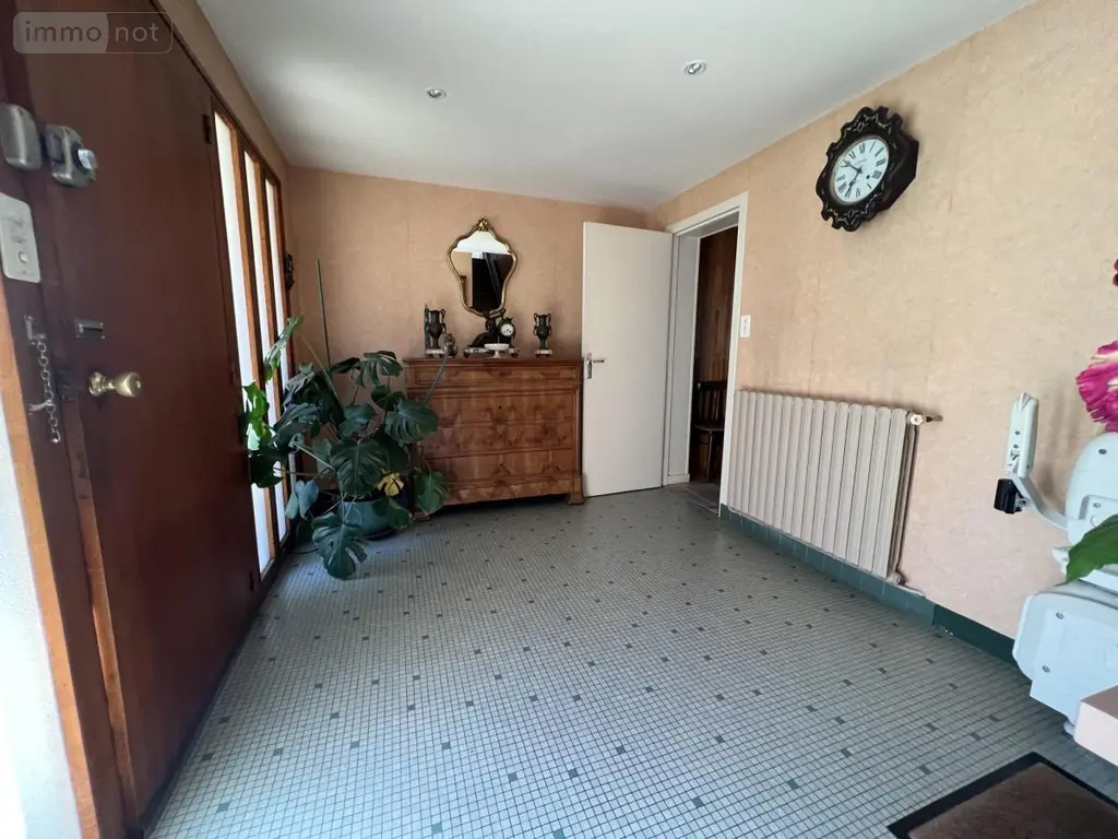 Maison a vendre Châteaugiron 35410 Ille-et-Vilaine 35 98 m2 5 pièces 249800 euros 35018-788 010