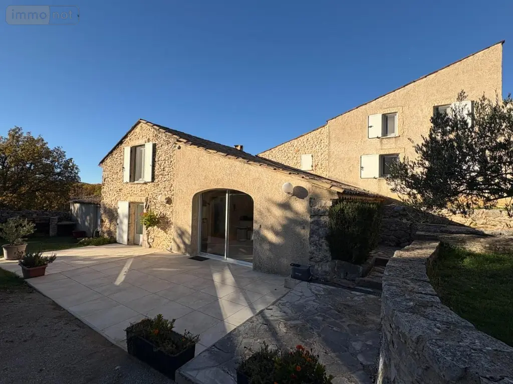 Maison a vendre Simiane-la-Rotonde 04150 Alpes-de-Haute-Provence 04 247 m2 7 pièces 730400 euros 04022-115 002