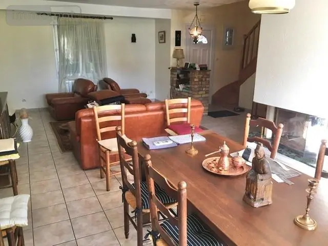 Maison a vendre Poillé-sur-Vègre 72350 Sarthe 72 110 m2 5 pièces 157500 euros 72068-2225 003