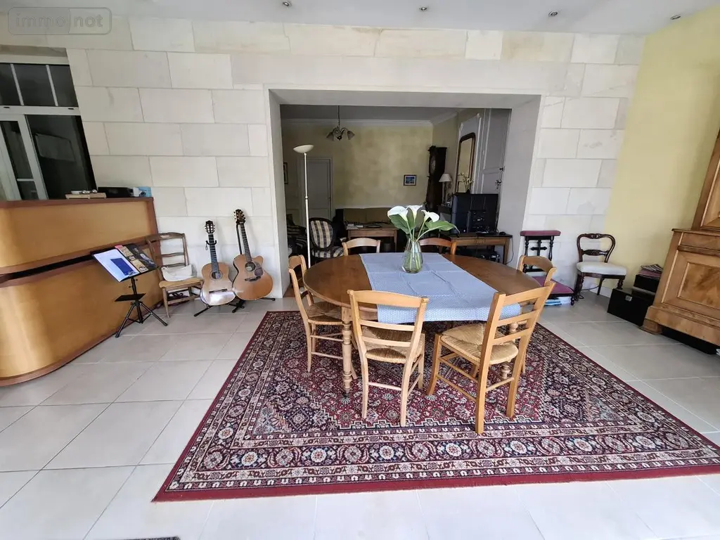 Maison a vendre Saintes 17100 Charente-Maritime 17 156 m2 6 pièces 475000 euros 17111-660 006