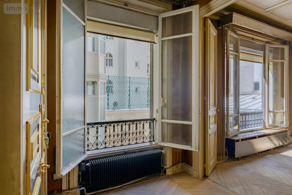 Appartement a vendre Paris 7e Arrondissement 75007 Paris 75 230 m2 6 pièces 3300000 euros 75022-924 028