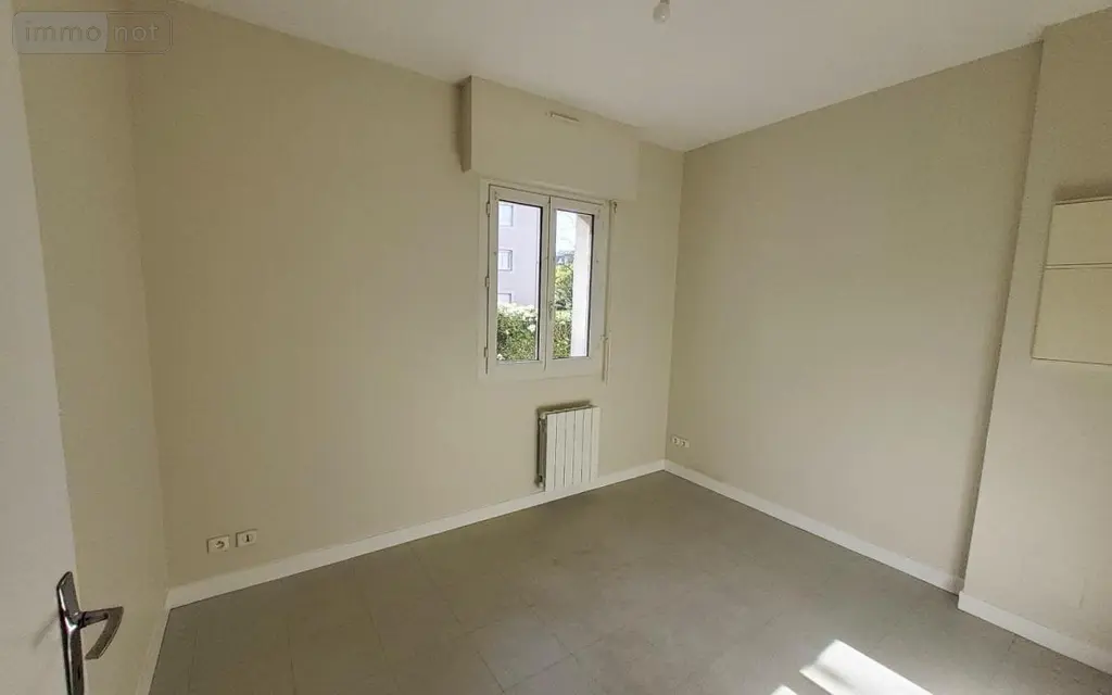 Appartement a vendre Carhaix-Plouguer 29270 Finistère 29 66 m2 3 pièces 94500 euros 29066-3853 008