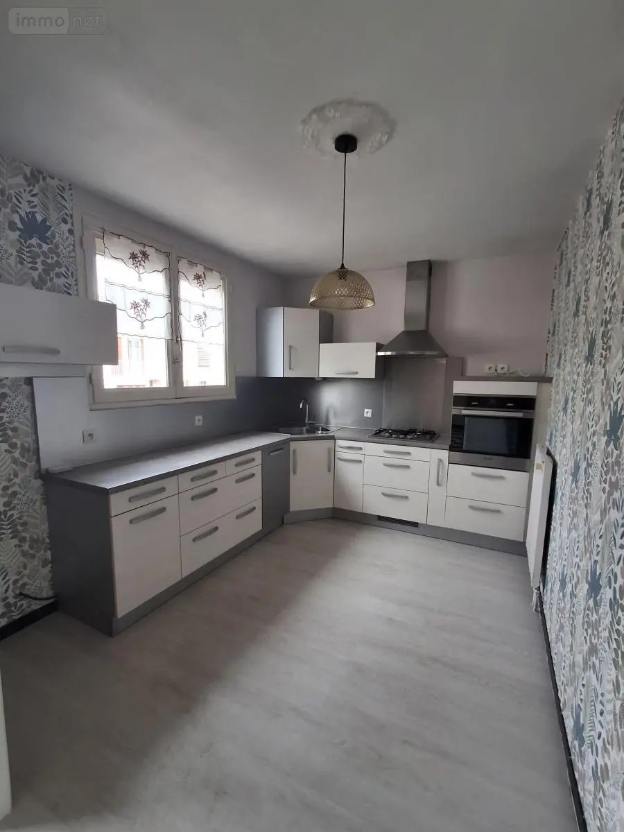 Maison a vendre La Flèche 72200 Sarthe 72 66 m2 2 pièces 137000 euros 72042-529 003