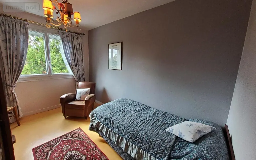 Appartement a vendre Carhaix-Plouguer 29270 Finistère 29 106 m2 5 pièces 141750 euros 29066-3732 014