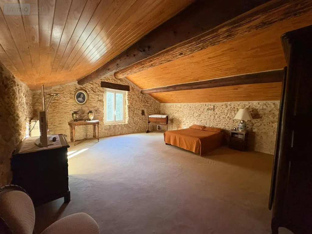 Maison a vendre Simiane-la-Rotonde 04150 Alpes-de-Haute-Provence 04 247 m2 7 pièces 730400 euros 04022-115 012