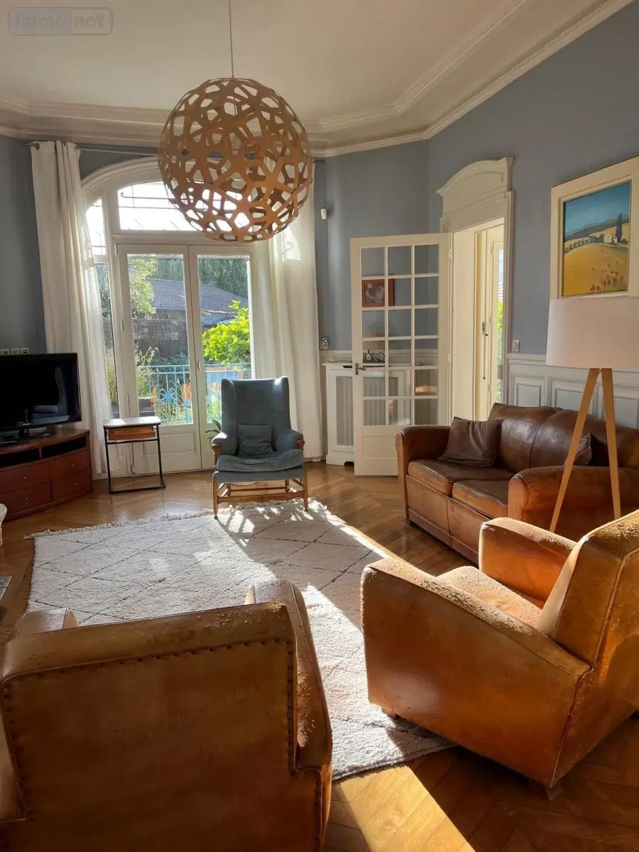 Maison a vendre Châlons-en-Champagne 51000 Marne 51 325 m2 10 pièces 598500 euros 51084-1223 009