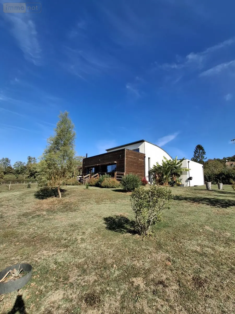 Maison a vendre La Flèche 72200 Sarthe 72 228 m2 5 pièces 520000 euros 72042-545 001