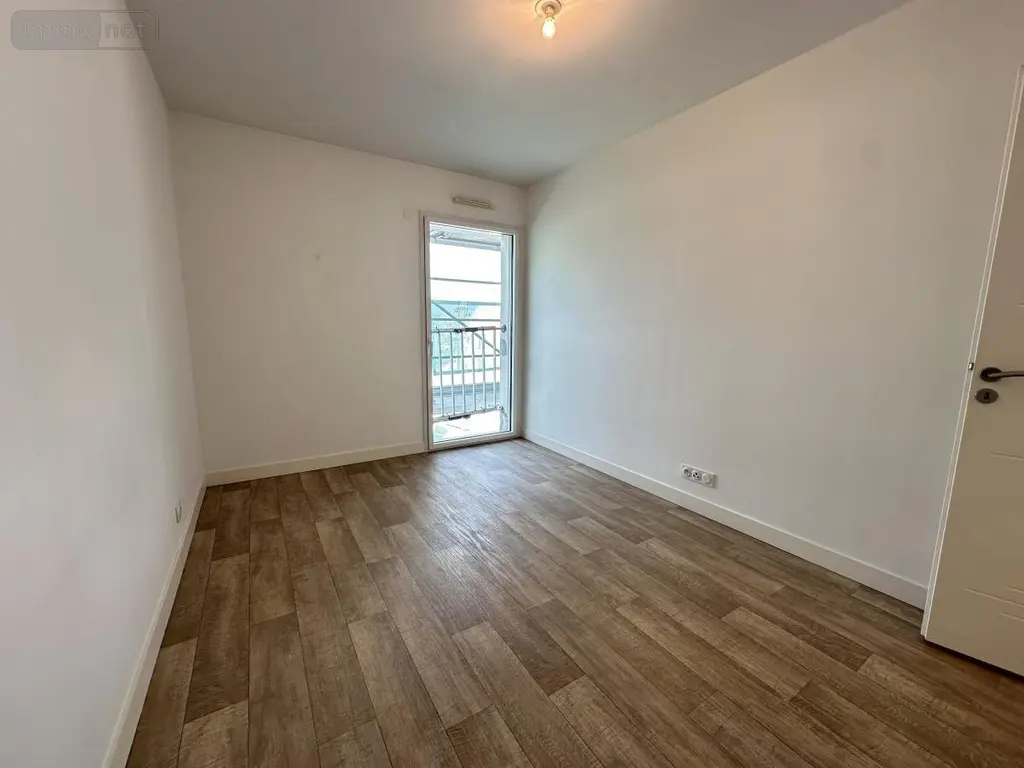 Appartement a vendre Montaigu-Vendée 85600 Vendée 85 57 m2 3 pièces 207500 euros 85020-1544 006