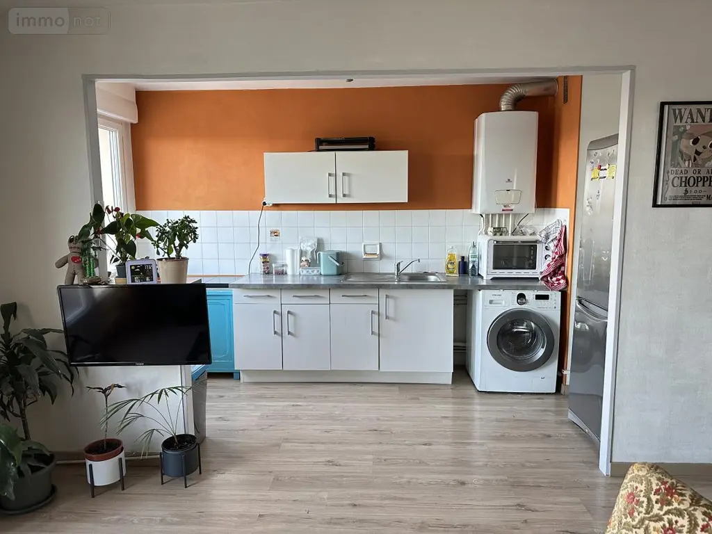 Appartement a vendre La Roche-sur-Yon 85000 Vendée 85 46 m2 104500 euros 85020-1555 002