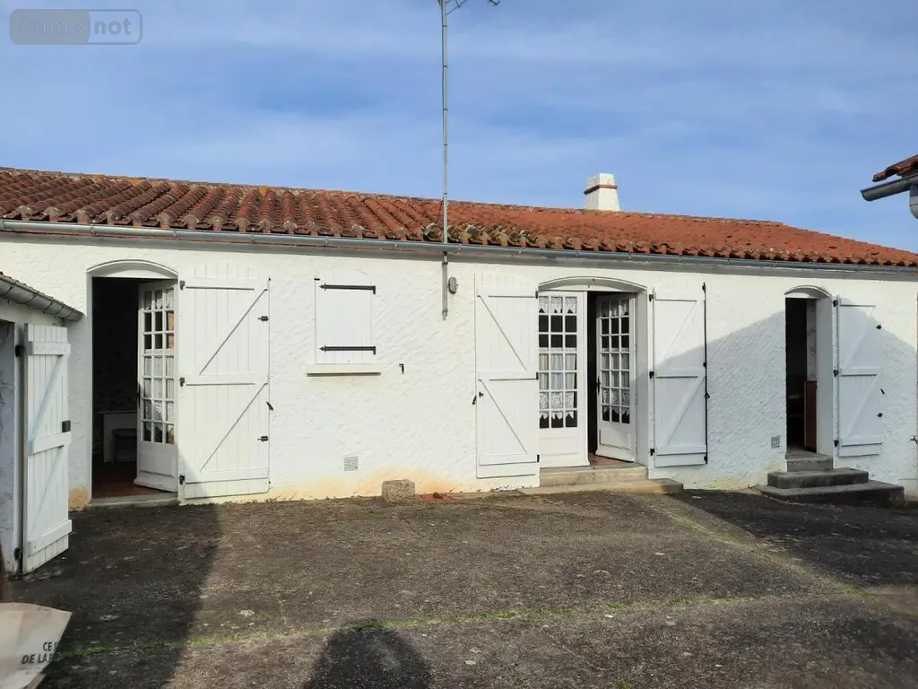 Maison a vendre Le Fenouiller 85800 Vendée 85 109 m2 5 pièces 304200 euros 85091-5113 002