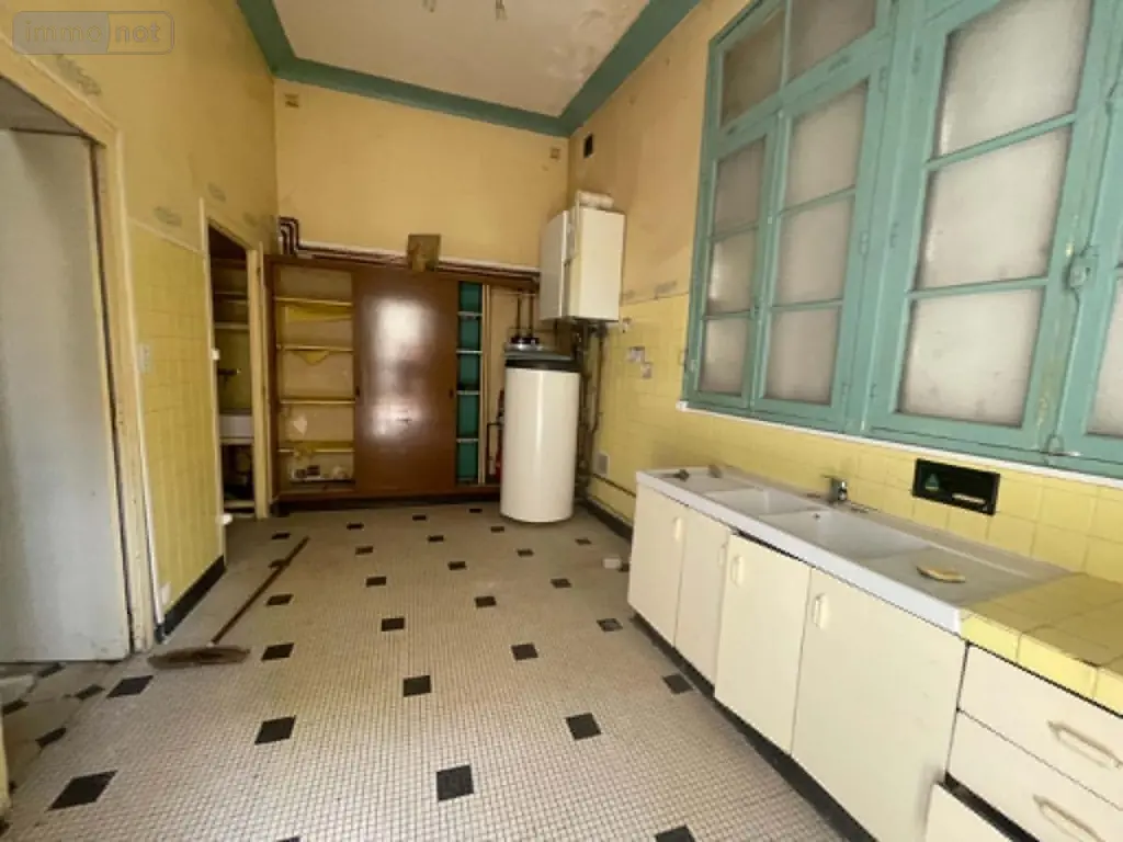 Maison a vendre Saumur 49400 Maine-et-Loire 49 442 m2 571978 euros 49075-830 004