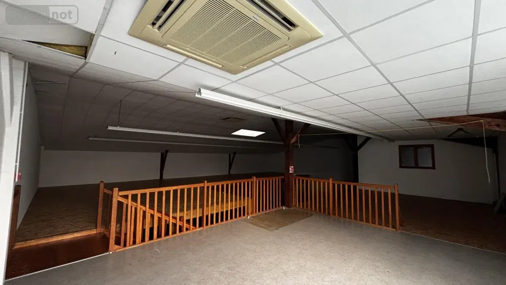 Fonds et murs commerciaux a vendre Angers 49000 Maine-et-Loire 49 475 m2 3 pièces 481500 euros 49020-484 002
