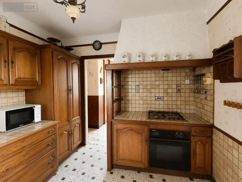 Maison a vendre Aire-sur-la-Lys 62120 Pas-de-Calais 62 122 m2 6 pièces 170560 euros 62096-357 003