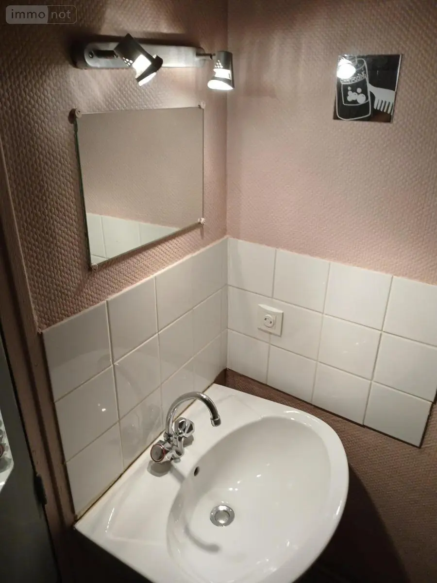 Location appartement Saint-Sauveur-le-Vicomte 50390 Manche 50 38 m2 2 pièces 357 euros 50061-L199 006
