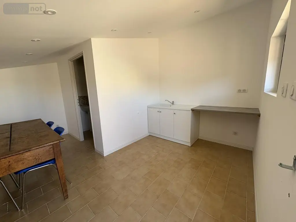 Divers a vendre Forcalquier 04300 Alpes-de-Haute-Provence 04 165 m2 3 pièces 188640 euros 04022-129 006