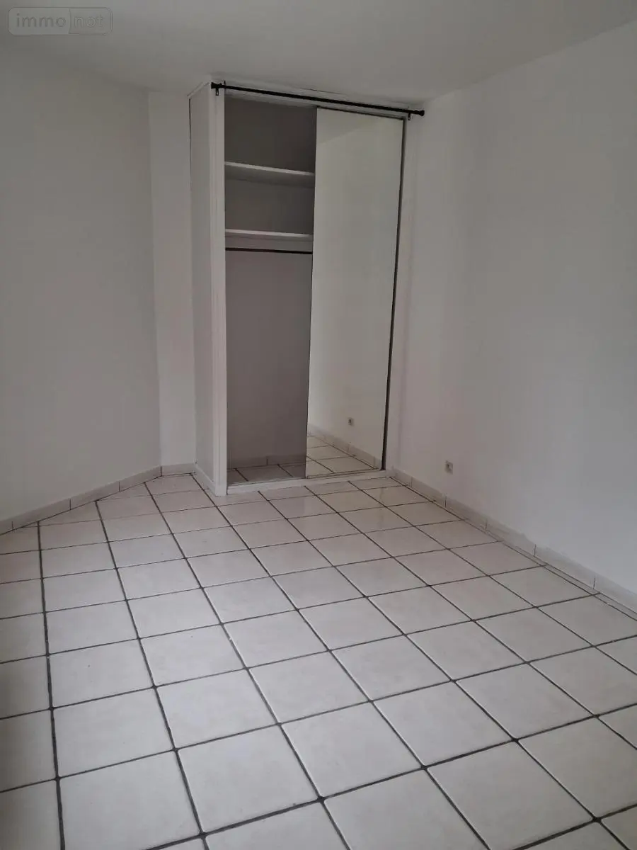 Location appartement Cambrai 59400 Nord 59 50 m2 2 pièces 580 euros 59083-L1824 004