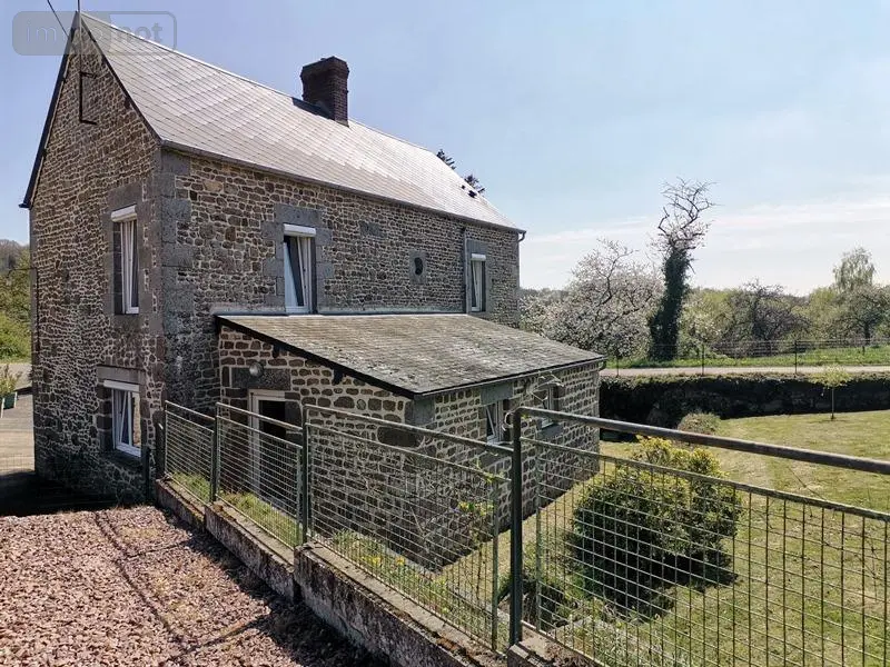 Maison a vendre Athis-Val de Rouvre 61430 Orne 61 140 m2 8 pièces 178400 euros 61030-1270 010