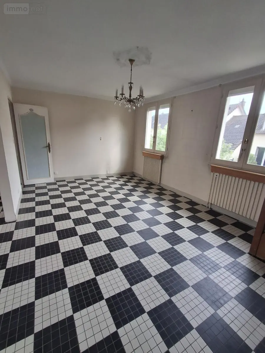 Maison a vendre La Flèche 72200 Sarthe 72 66 m2 2 pièces 137000 euros 72042-529 005