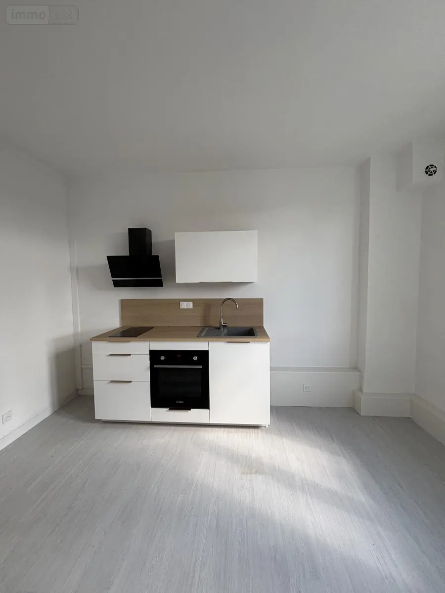 Location appartement Rennes 35700 Ille-et-Vilaine 35 37 m2 2 pièces 722 euros 35018-L1357 011