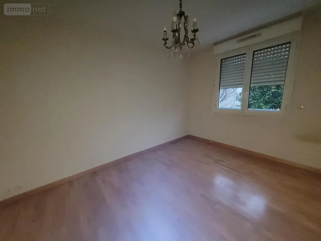 Appartement a vendre Sablé-sur-Sarthe 72300 Sarthe 72 86 m2 3 pièces 162750 euros 72068-1847 005