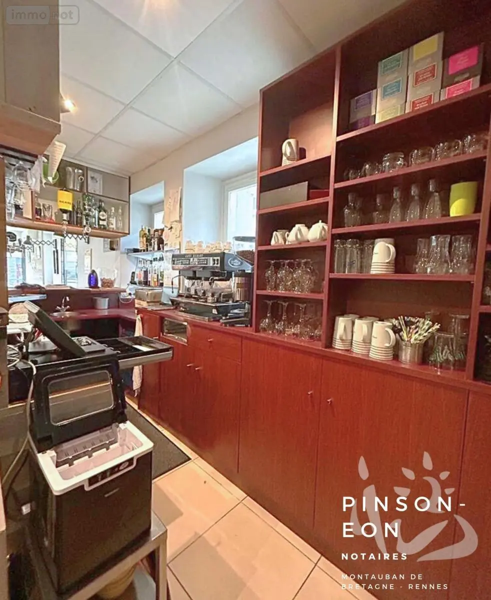 Fonds et murs commerciaux a vendre Montauban-de-Bretagne 35360 Ille-et-Vilaine 35 143 m2 192960 euros 35056-1427 003