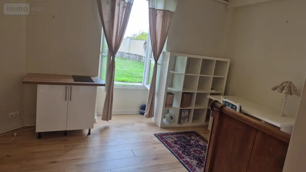 Location appartement Angers 49100 Maine-et-Loire 49 23 m2 400 euros 49009-L128 002