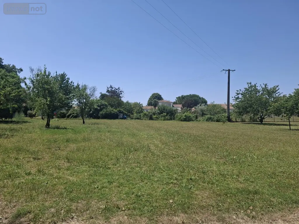 Terrain a batir a vendre Chermignac 17460 Charente-Maritime 17 91845 euros 17111-739 002