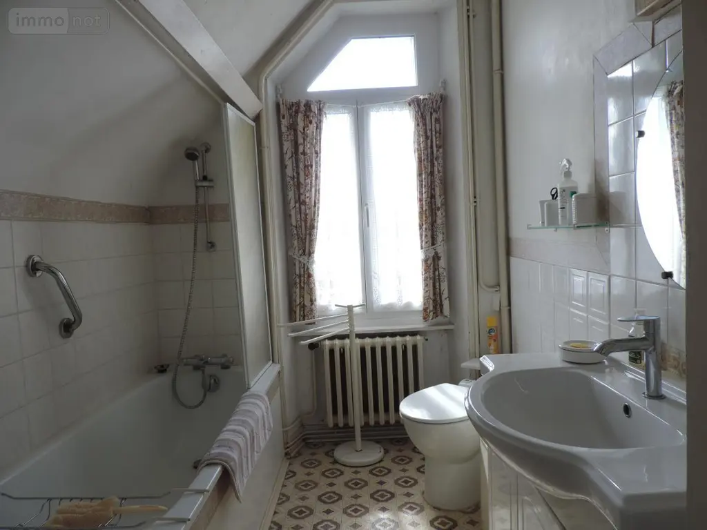 Maison a vendre Belle-Isle-en-Terre 22810 Côtes-d'Armor 22 119 m2 5 pièces 161400 euros 22069-1910 014