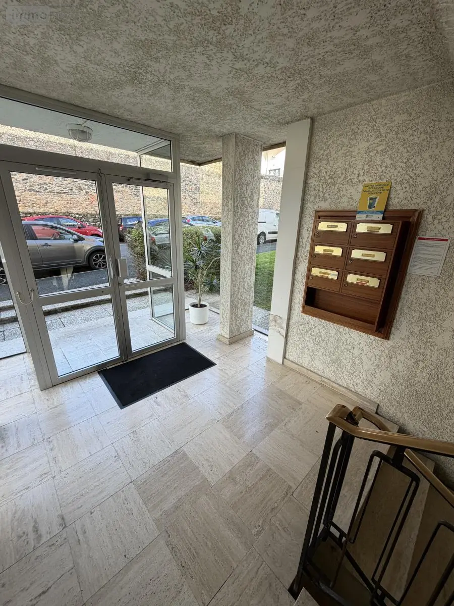 Appartement a vendre Cholet 49300 Maine-et-Loire 49 105 m2 5 pièces 147000 euros 49055-77 007